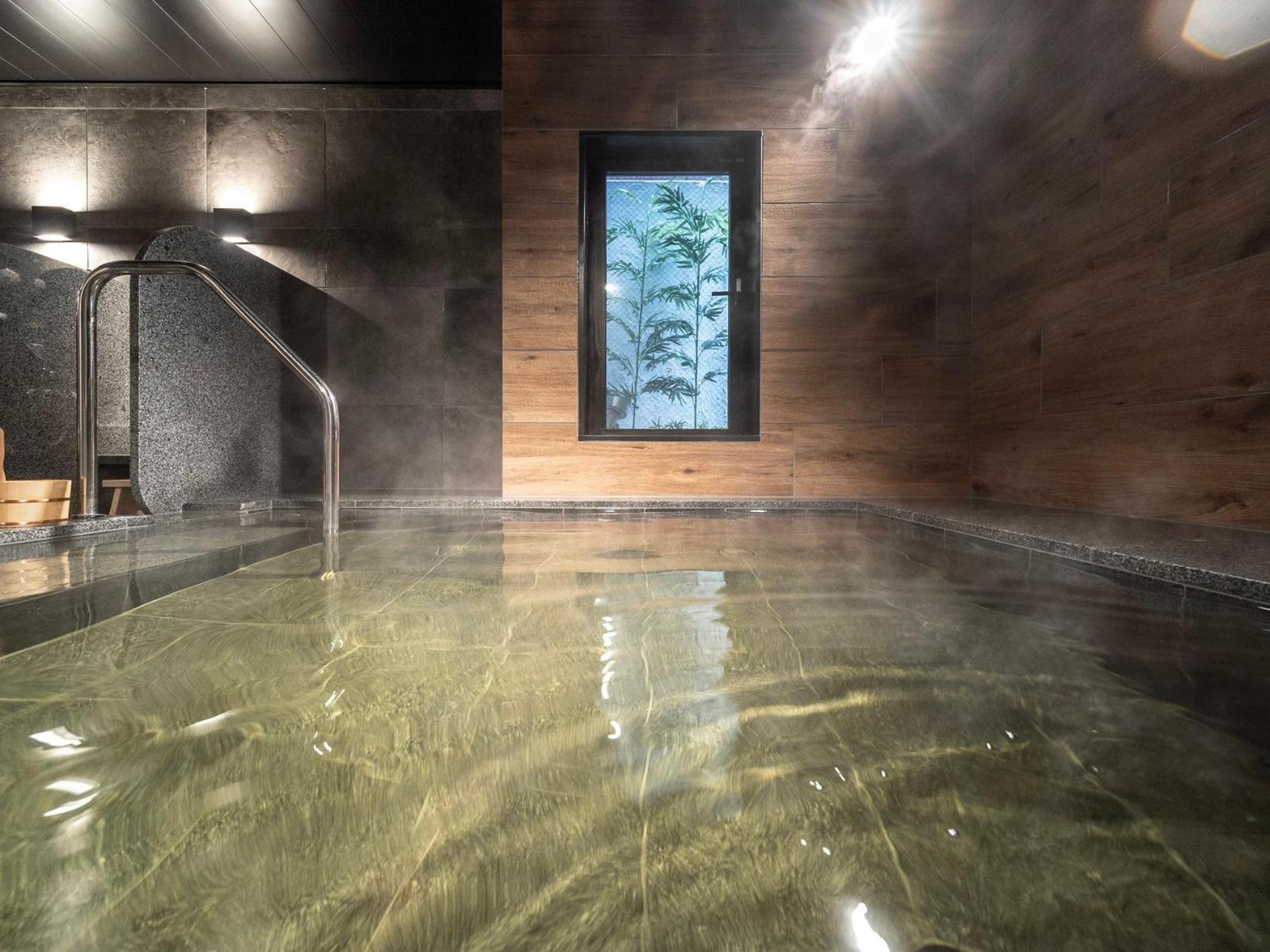 Super Hotel Premier Namba Shinsaibashi Natural Hot Spring โอซาก้า ภายนอก รูปภาพ